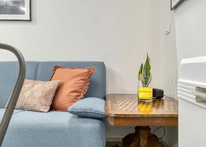 아파트 Domus Aeria By Different *