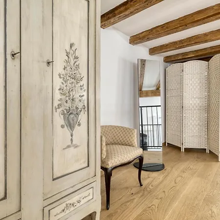 Domus Aeria By Different Apartament Bolonia