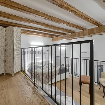 Domus Aeria By Different Apartament