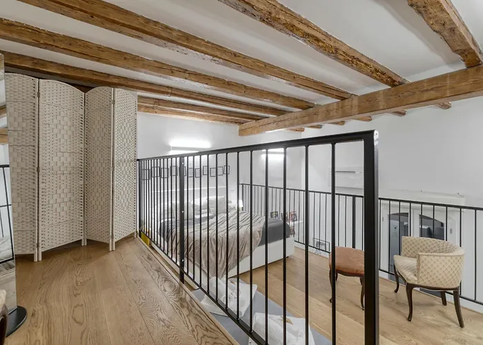 Domus Aeria By Different Apartament