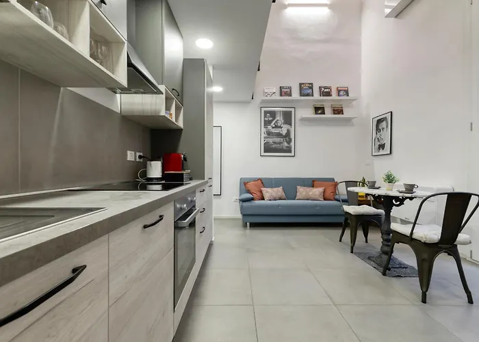 Domus Aeria By Different Apartament *