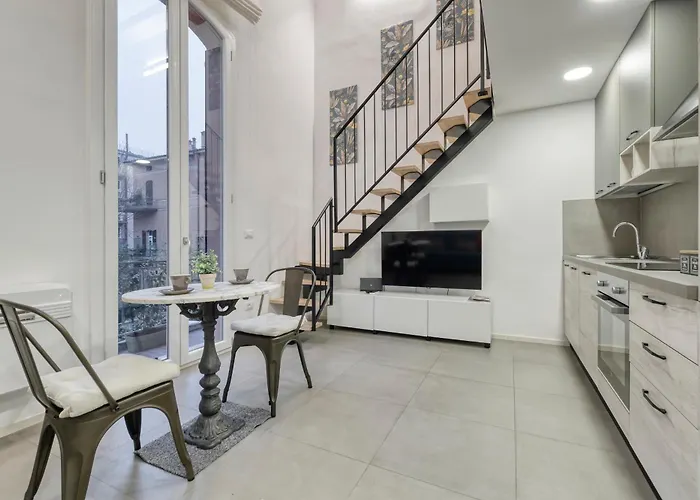 Domus Aeria By Different * Bolonia