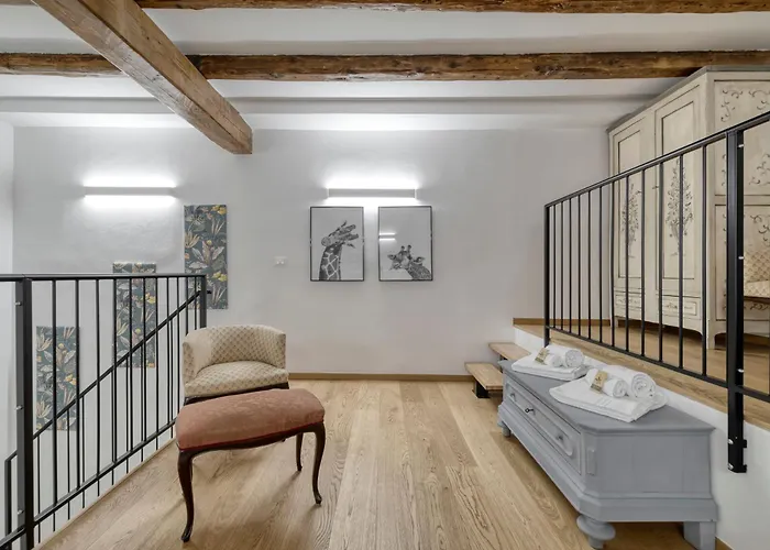 Apartament Domus Aeria By Different Bolonia